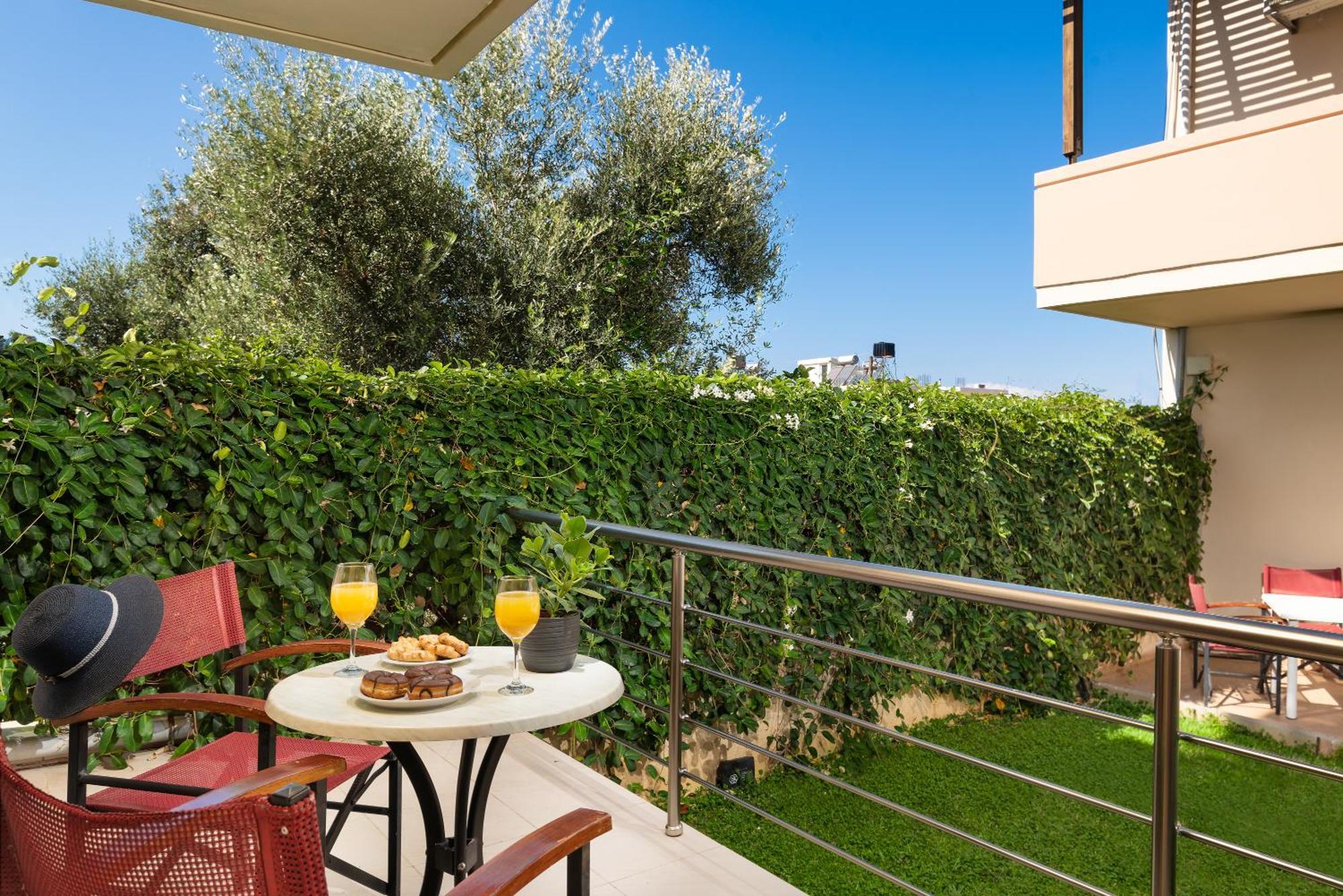 Evdokia Αpartments & Dimitra Village Agia Marina Dış mekan fotoğraf