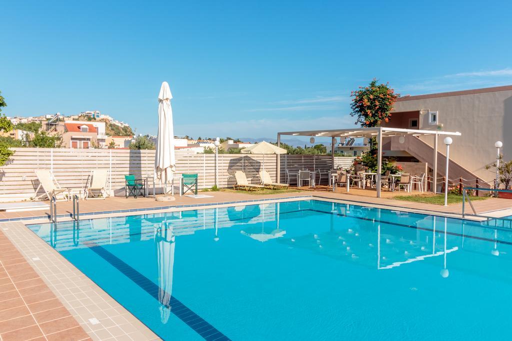 Evdokia Αpartments & Dimitra Village Agia Marina Dış mekan fotoğraf